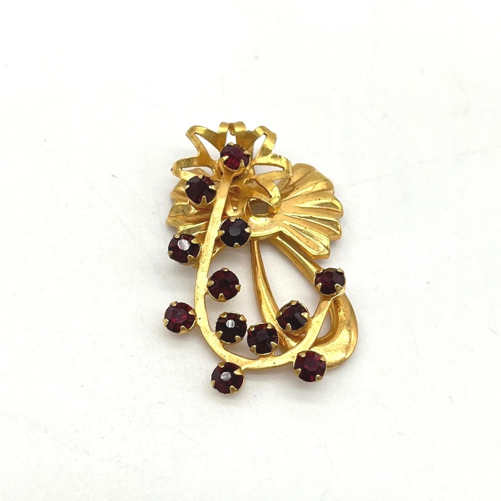 Vintage Gold Tone Necklace Pendant Floral Design Red Rhinestones Costume Jewelry